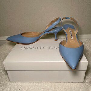 Manolo Blahnik Leather Slingback Kitten Heel in light blue, size 10.5B 40.5